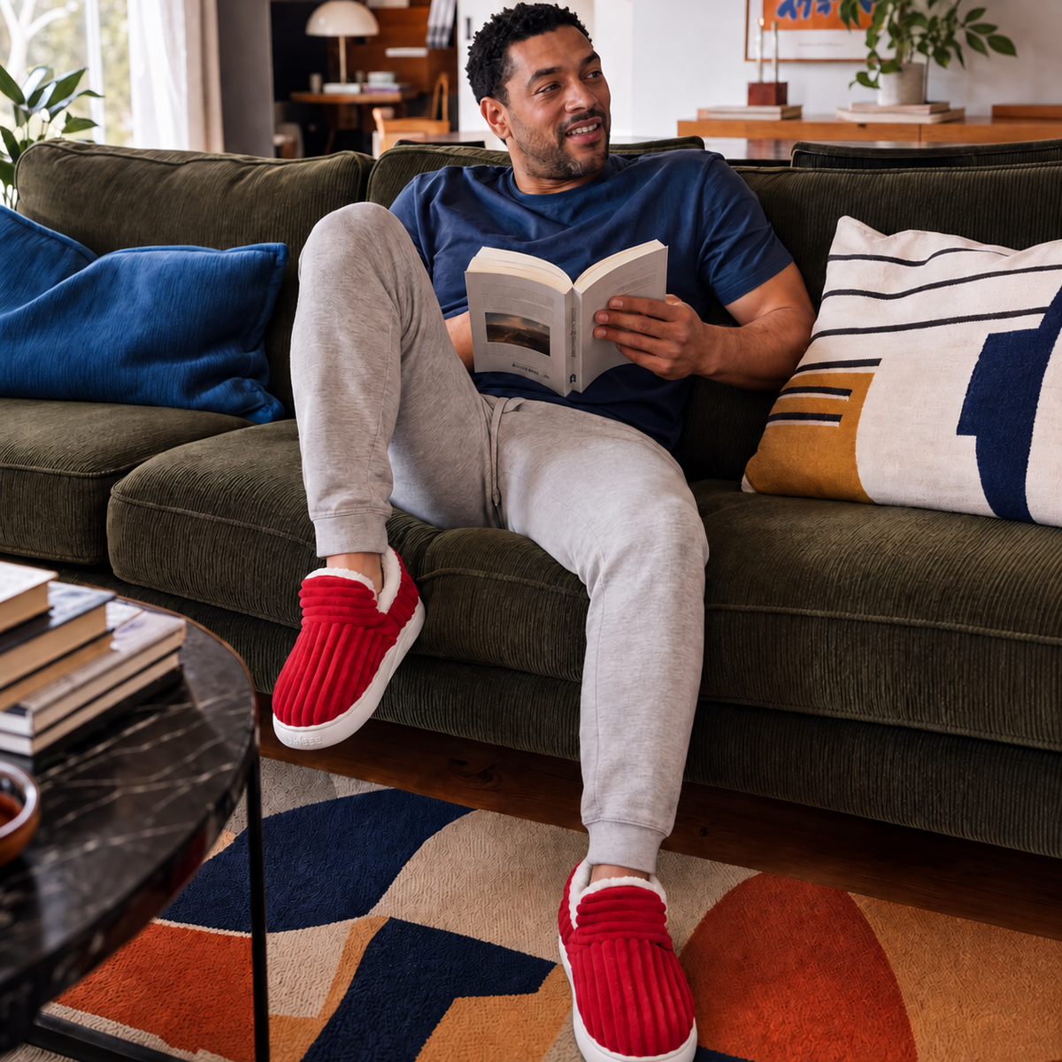 PLUFEET SLIPPERS RED