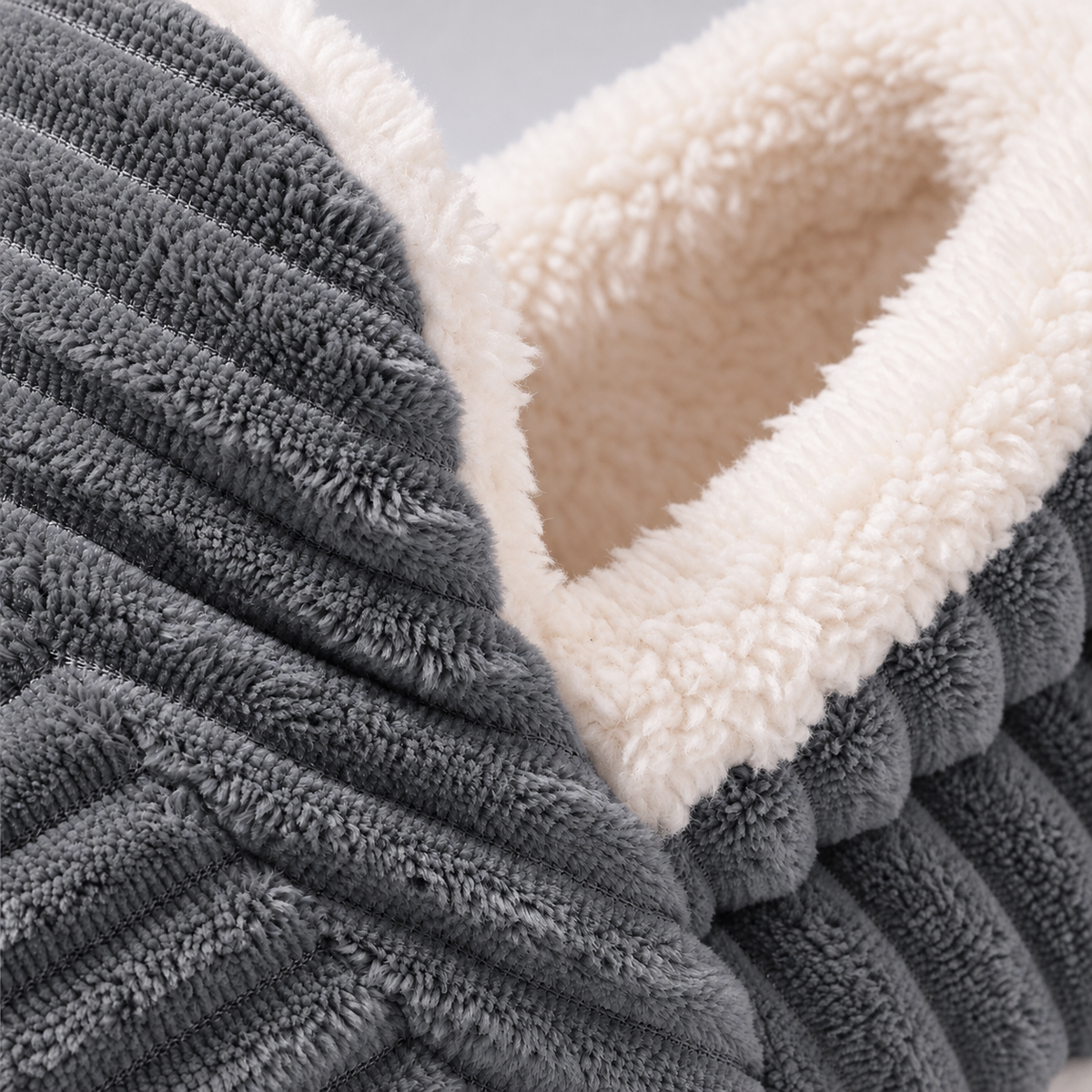 PANTUFLAS PLUFEET | GRIS